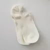 Calcetines Cortos de Color Liso Estilo Coreano Estilo Japonés para Mujer de Corte Bajo Invisibles Antideslizantes de Primavera Verano Delgados Tipo Barco Transpirables Sin Costuras