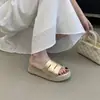 Sandalias de Cuña Tejidas de Paja 2026 Nuevo Estilo de Verano, Diseño de Tira Fina, Punta Abierta Hueca, Suela Gruesa de Cuerda de Cáñamo, Chanclas para Exteriores, Zapatos de Playa