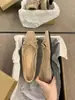 Primeiro Encontro Temporada Retrô Bico Quadrado Pequeno Laço Salto Baixo Boca Rasa Sapatos de Uma Sola para Mulheres 2026 Elegante Versátil Estilo Fada para Combinar com Vestidos para o Trabalho