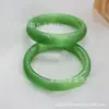 Lugar pintoresco más vendido Pulseras de ópalo al por mayor Pulseras de calcedonia Negocio en vivo Suministro para puesto de regalos una generación de cabello