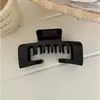 Pinza para el Cabello de Tamaño Mediano Transfronteriza Ins para Mujer, 26 Modelos Nuevos con un Toque de Alta Gama, Horquilla Elegante para la Parte Trasera de la Cabeza, Pinza para el Cabello de Gorra de Béisbol, Pinza de Tiburón