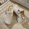 Novas Pantufas Planas Antiderrapantes para Mães de Meia-Idade, Tamancos Planos de Bico Fechado, para Uso Doméstico e Externo, Pantufas Vazadas Femininas