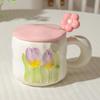 Copo Tulipa Estilo Ins Bonito para Meninas, Caneca Cerâmica Fofa com Tampa e Colher, Xícara de Café para Casal