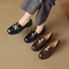 Mocasines de mujer sin cordones con suela gruesa, nueva colección de otoño 2026, zapatos pequeños de cuero estilo británico, calzado de mujer a la moda