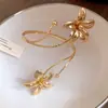 Pulsera Abierta de Metal con Flor Europea y Americana Transfronteriza Anillo de Brazo Personalidad Estilo Fresco Pulsera Lujo Ligero Sensación de Alta Gama Joyería de Mano Venta al por Mayor