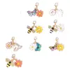 Venta Caliente Transfronteriza Pequeños Accesorios Frescos de Animales Pulsera con Cuentas Abeja Inglesa Margarita Llavero Colgante para Bolsa Mayoreo