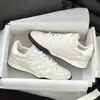 Superficie Suave y Suela Suave ~ Zapatos de Entrenamiento Moral Estilo Tweed con Suela Plateada para Mujer 25 Primavera Nuevos Zapatos de Tenis Casuales de Cuero Genuino con Punta Redonda