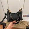 Bolso Retro Transfronterizo para Mujer, Nuevo Bolso de Hombro/Debajo del Brazo de Nicho Otoño 2026, Bolso Cruzado Melard
