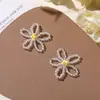 Estilo bosque estilo niña con cuentas color block flor hueca diy frescos lindos simples aretes accesorios para el cabello accesorios de flor para zapatos