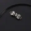 Fabricante Personalizado Moda Europeia e Americana Presilhas de Lenço Cravejadas com Diamantes, Presilhas de Cardigã de Noite da Moda, Acessórios para Vestuário Feminino Atacado