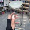 Vaso de sublimación de vidrio de color de 16 oz con tapa de color, transparente, esmerilado, con logotipo de transferencia térmica.