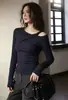 Moda al estilo de Hong Kong: tops modernos, elegantes y que desafían la edad. Diseños únicos, hermosos y de nicho que no se verán en todo el mundo. Camisetas de hombros descubiertos, corte ajustado para mujer, perfectas para principios de otoño