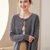 Nuevo cárdigan de punto de cachemira para principios de otoño, chaqueta de manga larga para mujer, diseño holgado de punto trenzado con cuello redondo, suéter cómodo y versátil