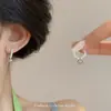 Brincos de Pérola Sino para Mulheres Estilo Coreano Versátil para o Dia a Dia Leve Luxo Exquisite 2025 Brincos Frescos e Doces