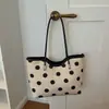 Bolsa Tote Elegante e Moderna com Bolinhas para Mulheres 2026 Nova de Verão Grande Capacidade Bolsa de Mão Estilosa Bolsa de Ombro Bolsa de Braço