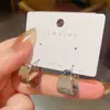Pendientes de Metal Geométricos Estilo Europeo Clip para Oreja Sensación de Alta Gama Lujo Ligero Temperamento Pendientes de Moda Nuevo Estilo 2026 Joyería de Oreja de Moda