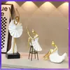 WG6Q Adornos de Niña de Ballet Clásico Lujo Ligero Mueble de TV Aparador de Vino Decoraciones para el Hogar Arte de Danza Alta
