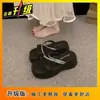 Novas Sandálias de Dedo Estilo Francês Deslumbrantes para Mulheres, Sandálias de Praia Modernas e de Alta Qualidade Estilo Fada com Solado Grosso