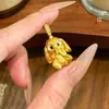 Accesorios para bricolaje de la tienda Puzuo Gold: Collar Colgante de Conejo Pequeño en Oro Cepillado, Cadena para Clavícula Linda Única de Dibujos Animados