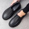Zapatos de hombre, zapatos de seguridad para trabajo de cocina de primavera, zapatos de chef negros sin cordones, impermeables, antideslizantes y a prueba de aceite para hombre.