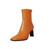 Elegantes botas delgadas de piel de vaca estilo diosa 2022 otoño e invierno Nuevo estilo coreano tacón alto grueso punta cuadrada color sólido cuero completo botines para mujer