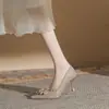 Zapatos de Boda de Cristal Color Champaña Jingang Ch60-13 para Mujer 2024 Nuevos Tacones Altos con Lentejuelas Zapatos de Novia para Vestido de Novia Principal