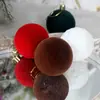 Decorações de Natal Transfronteiriças 6cm 16Peças Bolas de Plástico de Formato Especial Coloridas Bolas de Natal Revestidas com Veludo de Neve Pingentes