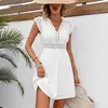 Moda Feminina Transfronteiriça Novo Vestido de Renda, Elegante Decote V, Design Vazado que Marca a Cintura, Emagrecimento, Versátil para o Dia a Dia, Coleção de Verão da Amazon