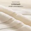 Capa de Sofá Estilo Creme 2026 Novo Modelo Capa de Sofá Cobertura Universal Abrangente Anti-Arranhão de Gato Cobertura Completa Tecido de Cobertura Protetora Toalha