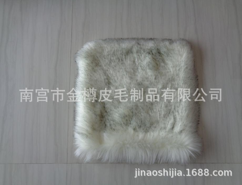 抱枕黑尖