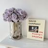 27 Ramos Pequeños de Flores Artificiales de Peonía con Juego de Jarrón para Decoración del Hogar, Flores para Bodas, Ramo de Flores de Seda para Mesa de Comedor al por Mayor