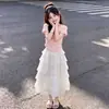 Camiseta de manga corta moderna y a la moda para niños mayores, nuevo estilo de verano, elegante y delicado conjunto de dos piezas con falda de encaje tipo pastel