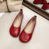 Nuevos zapatos planos de moda con punta redonda, estilo slip-on, colección primavera/otoño 2026, diseño de boca poco profunda, versátiles, zapatos de abuela, estilo coreano