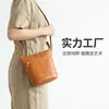 Bolso cruzado pequeño casual para mujer 2026 nueva moda versátil cuero genuino elegante vintage concha de hombro