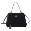 Bolso de Mujer Elegante Simple Exquisito Textura Mate Versátil Moderno Casual Ligero Único de Nicho Bolso de Hombro Cruzado Individual para Mujer