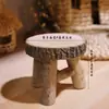 Taburete Pequeño Retro Adornos Pequeños Hecho a Mano Madera Maciza Silla Pequeña de Madera Taburete Pequeño de Madera Estilo Pastoral Accesorios para Fotos Estudio Fotográfico Taobao