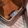 Anillo de Flor de Laurel con Circonita de Nuevo Estilo para Mujer, Fresco y Dulce, Versátil, Elegante, de Gama Alta, Anillo Abierto Ajustable al por Mayor