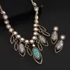 Conjunto de colar e brincos geométricos cravejados de diamantes em estilo vintage, versátil, moderno, corrente delicada para o colo, luxo leve, joias de alta qualidade para mulheres