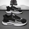 Zapatos de Hombre Estilo Caliente 2026 Verano Nuevos Superficie de Cuero Impermeables Casuales Deportivos Moda Tendencia Running Zapatos de Papá D292