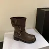 Nuevas botas de montar para mujer de moda, hasta la pantorrilla, adelgazantes con hebilla, tacón grueso, estilo vintage 2026, caña ancha y plisada
