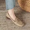 Zapatos Retro Franceses de Lentejas Camelia 2025 Otoño Nuevos Mocasines de Punta Cuadrada con Tacón Grueso Zapatos Pequeños de Cuero para Mujer Slip-On