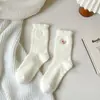 Nuevos Calcetines de Terciopelo de Visón Forrados de Polar Espesos de Media Pantorrilla Otoño e Invierno Calientes Estilo Simple Color Puro Calcetines Peludos Calcetines de Felpa para Estudiantes