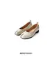 Zapatos planos de piel de oveja para mujer, nueva moda 2026, versátiles para el trabajo, suela suave, tachonados, tacón grueso, chanclas de piel de cerdo, zapatos pequeños de piel