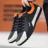 Tênis Slip-On Masculino 2026 com Solado Macio e Cabedal Respirável, Confortáveis e Simples Estilo Coreano Clássico Versátil Mocassins para Homens