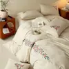 Luxo Leve e Sensação de Alta Qualidade, Conjunto de Cama Quatro Peças 100% Algodão e Linho, Capa de Edredom Bordada em Algodão Puro, Lençol de Cama Individual, Roupa de Cama Delicada