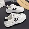 Sapatos Brancos de Cadarço de Couro Bovino de Primeira Camada Femininos 2026 Outono Inicial Novos Sapatos Versáteis para Estudantes Sapatos Casuais Esportivos para Skate