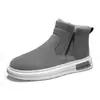 Sapatos masculinos de algodão 2026 outono e inverno, botas de neve espessadas com forro de pelúcia, sapatos masculinos quentes e estilosos de sola grossa, botas estilo Martin britânico