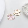 1 Gota rosa aceite DIY accesorios de joyería hechos a mano aleación colgante pequeño aretes aretes colgante de collar material