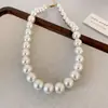 Collar Geométrico con Perlas, Diseño de Lujo Ligero y de Moda, Cadena Sencilla para Suéter, Versátil y Elegante, Venta al por Mayor de Joyería de Gama Alta