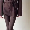 Medias pantimedias sin costuras con un efecto transparente tipo piel, perfectas para primavera y principios de otoño, con un acabado de terciopelo mate, que ofrecen una compresión sutil para un efecto adelgazante.